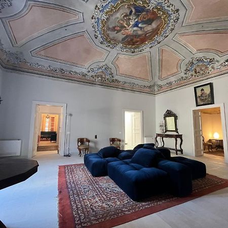 コルレオーネ Palazzo Triolo - Dimora Di Charme Bed & Breakfast エクステリア 写真