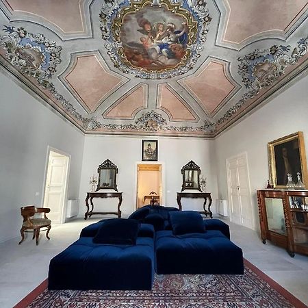 コルレオーネ Palazzo Triolo - Dimora Di Charme Bed & Breakfast エクステリア 写真