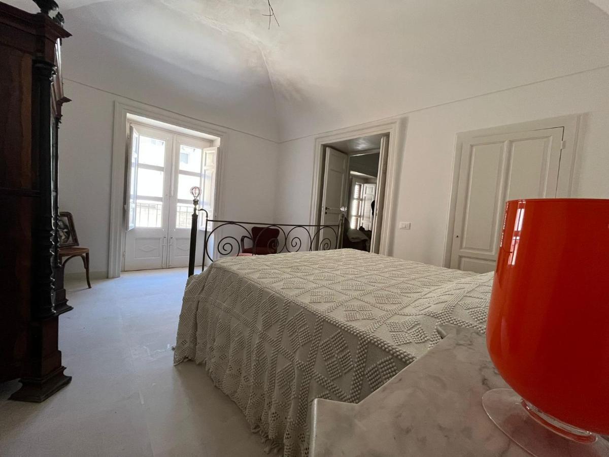 コルレオーネ Palazzo Triolo - Dimora Di Charme Bed & Breakfast エクステリア 写真