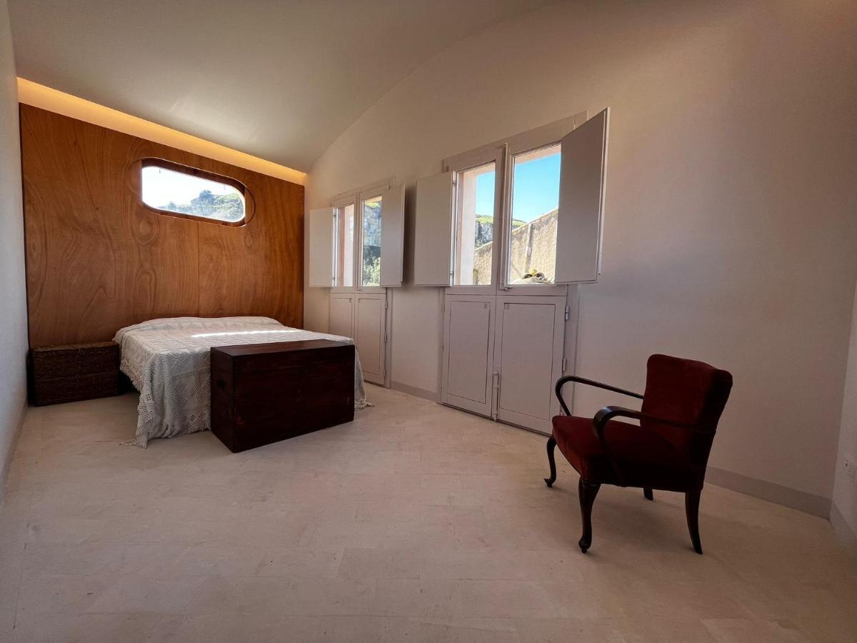 コルレオーネ Palazzo Triolo - Dimora Di Charme Bed & Breakfast エクステリア 写真